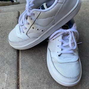 Saucony jazz sneakers